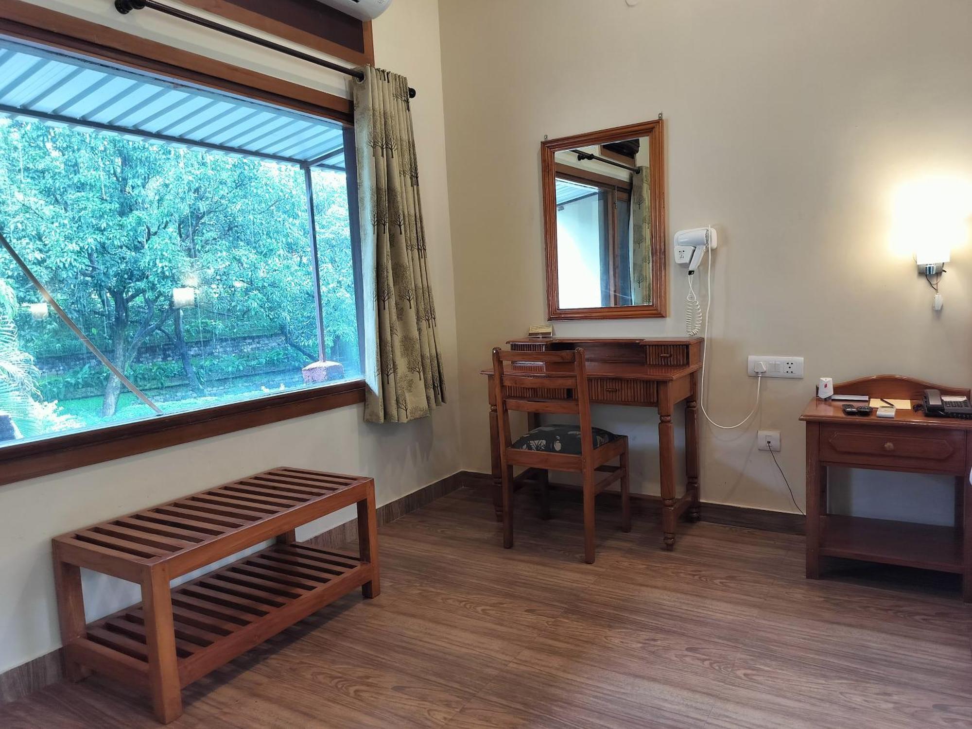 Bel-La Monde Hotel "Riverside" - Jim Corbett Garjia Экстерьер фото