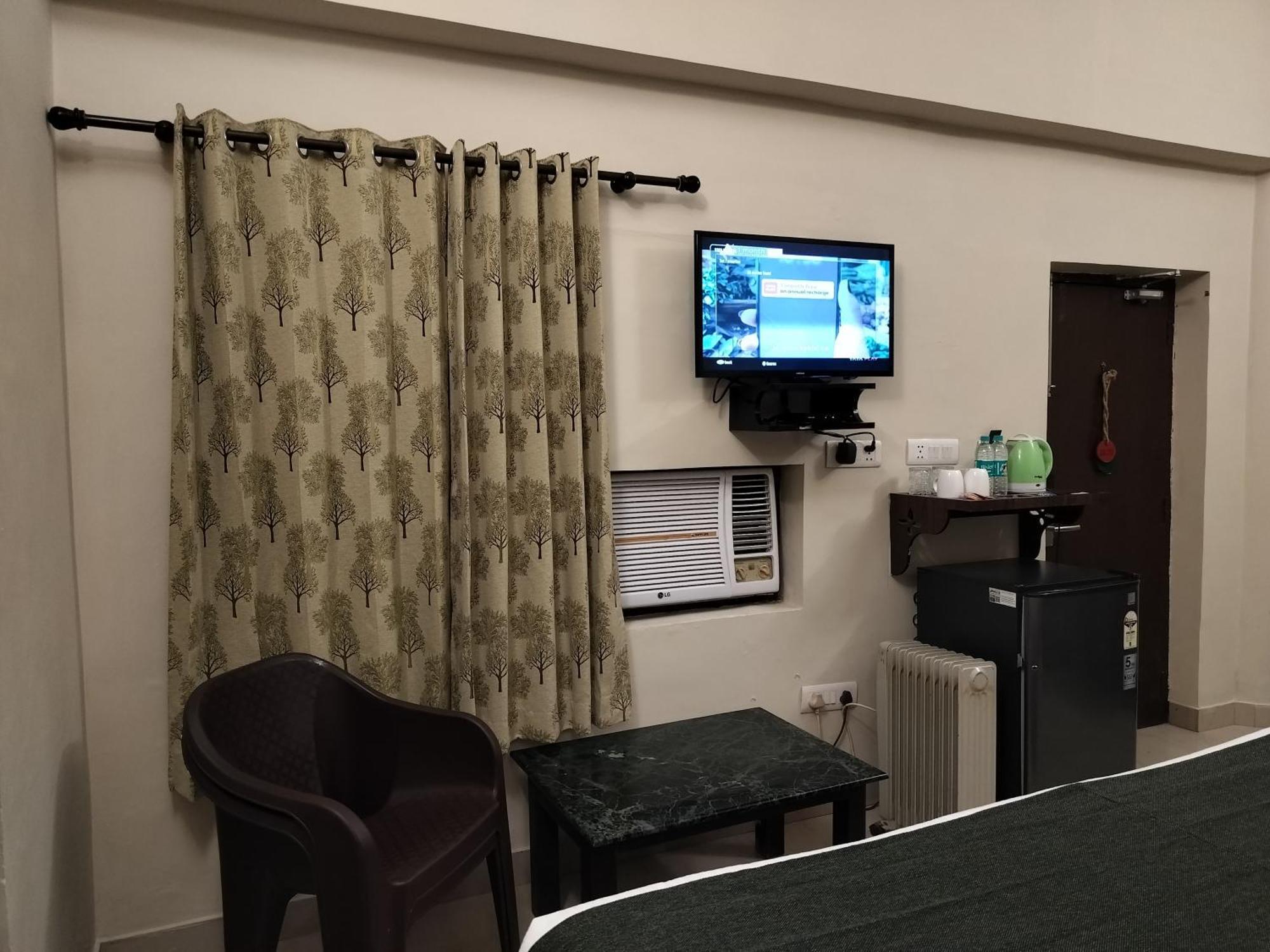 Bel-La Monde Hotel "Riverside" - Jim Corbett Garjia Экстерьер фото